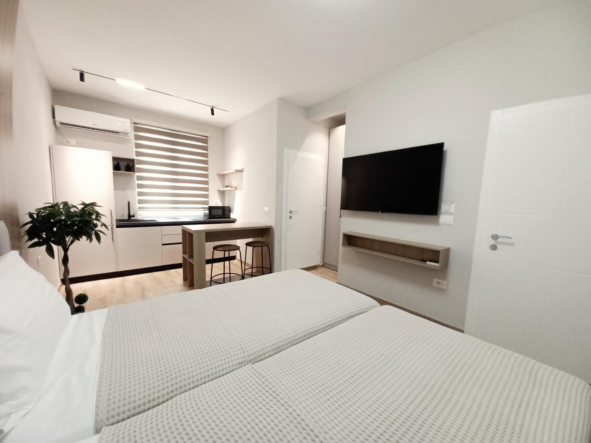 Goat Apartments Tirana Zewnętrze zdjęcie